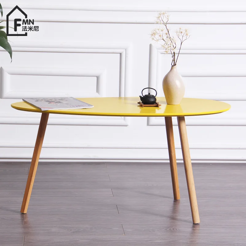 Formwell Mažas žurnalinis staliukas, ovalo formos, Kokteilių stalo su natūralaus bambuko kojos, Didelio tankio valdybos pratybos